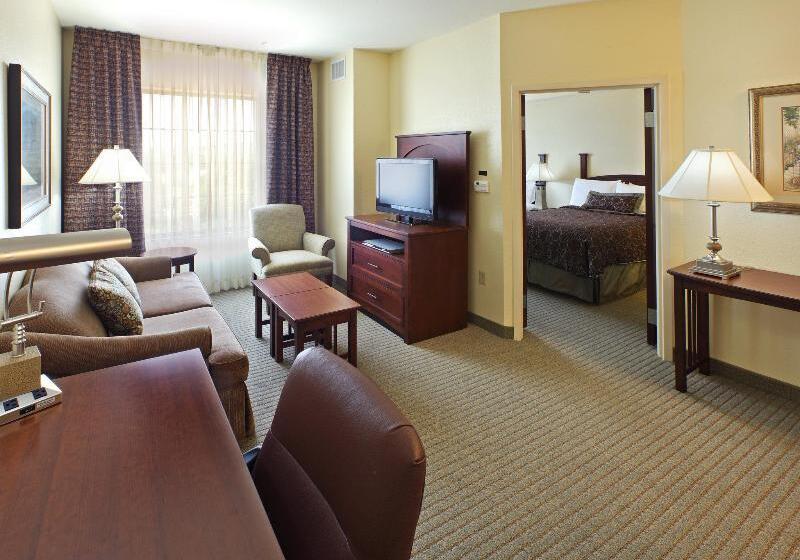 Отель Staybridge Suites Hot Springs, An Ihg