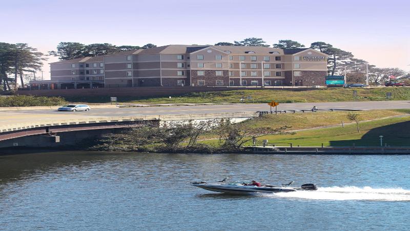 Отель Staybridge Suites Hot Springs, An Ihg