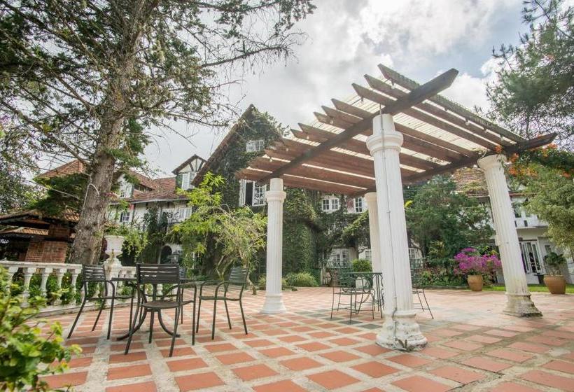 فندق The Bala's Holiday Chalet