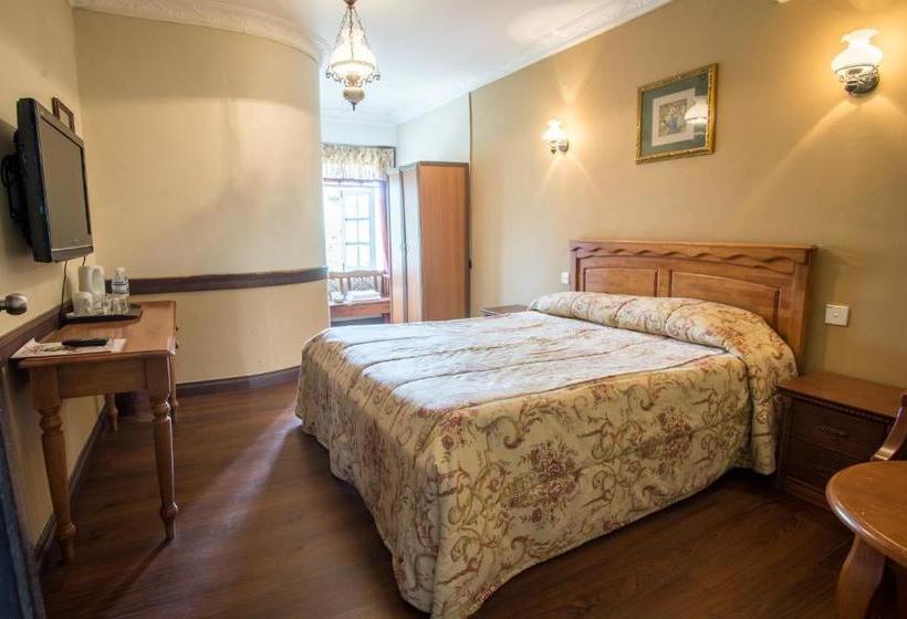 فندق The Bala's Holiday Chalet