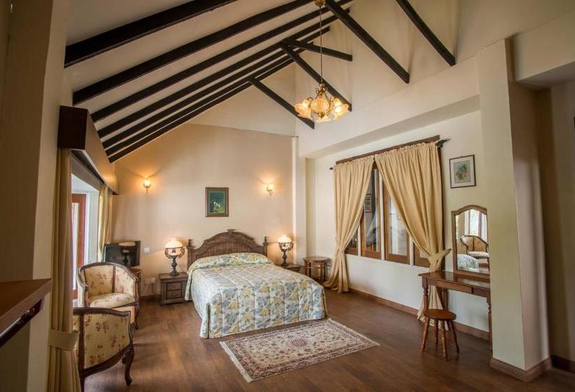 فندق The Bala's Holiday Chalet