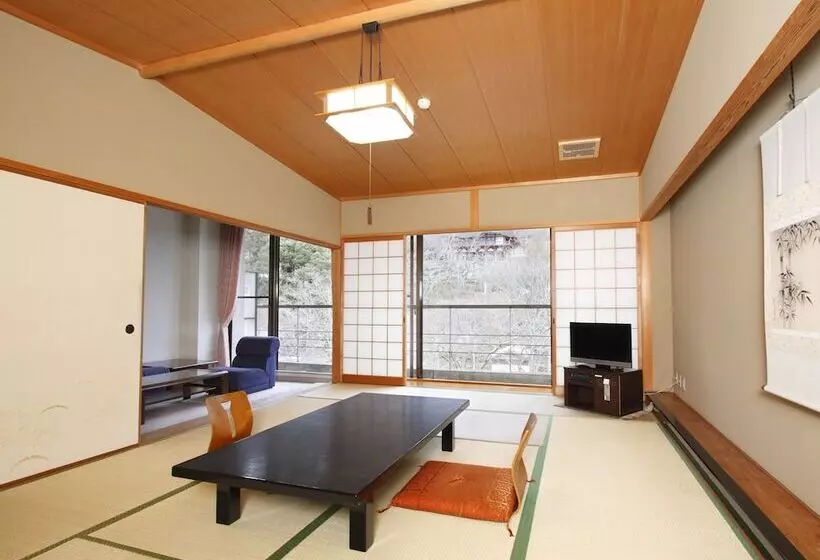 ホテル Tounomine Kanko