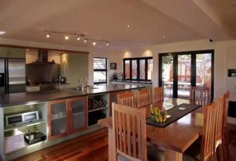 Alpine Vista Bed & Breakfast