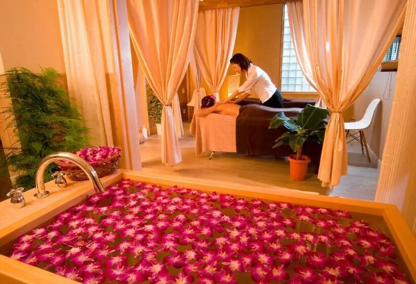 ホテル Awaji Yumesenkei