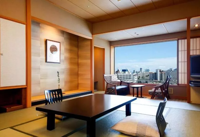 ホテル Awaji Yumesenkei