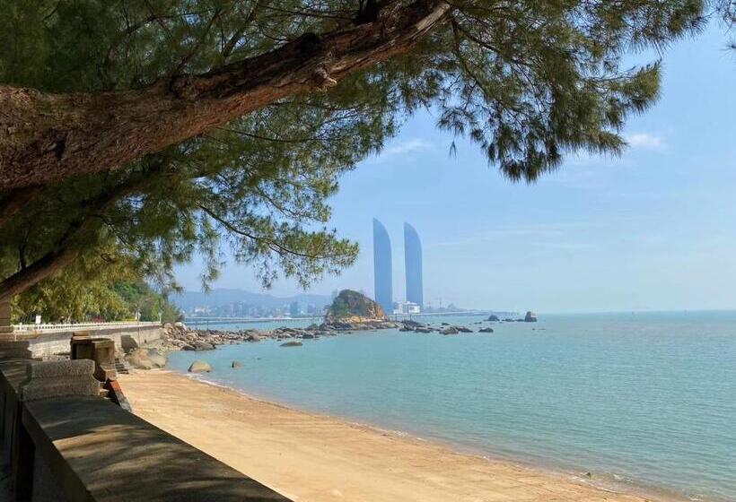 City Hotel Xiamen Free Welcome Fruits