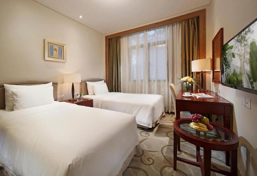 City Hotel Xiamen Free Welcome Fruits