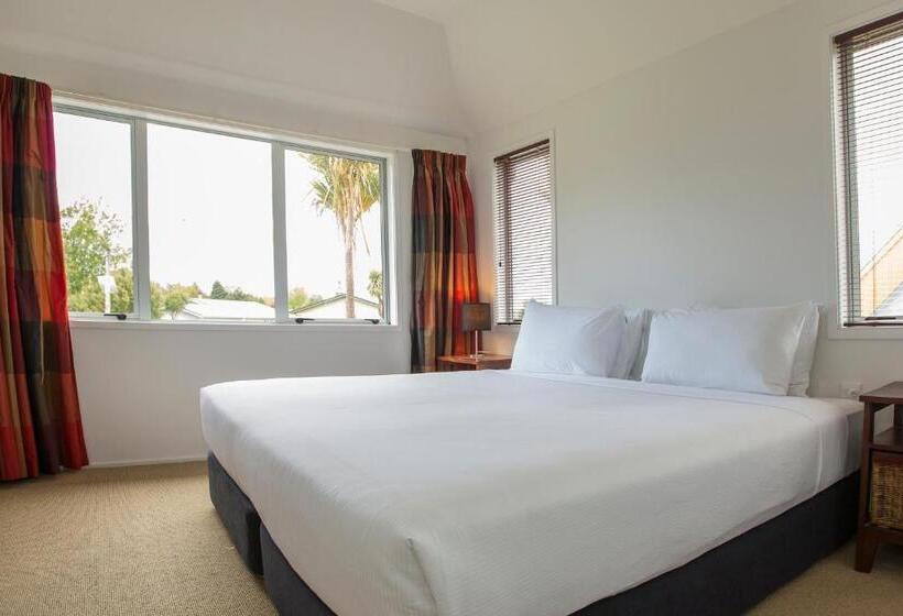 ホテル The Powderhorn Chateau