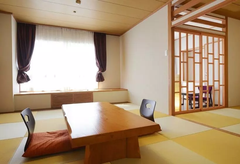 Отель Seiryu Japanese Spa Inn With Spectacular View In Osaka