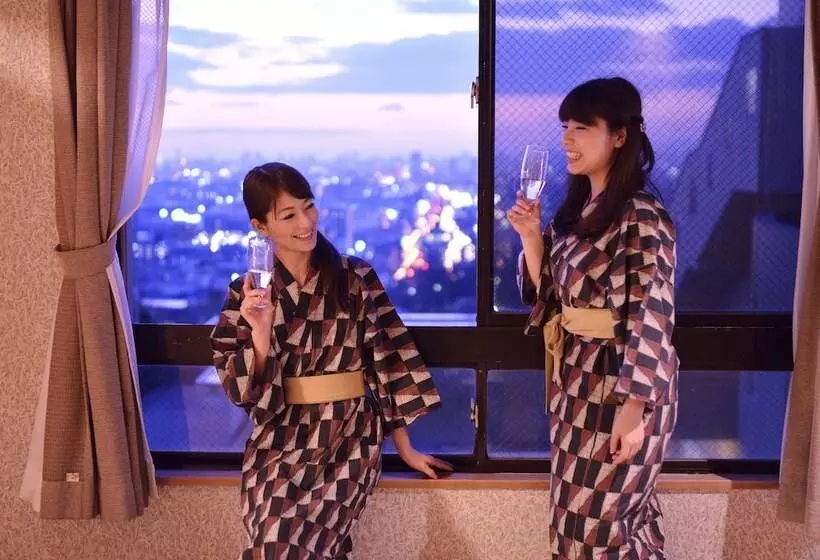 Отель Seiryu Japanese Spa Inn With Spectacular View In Osaka