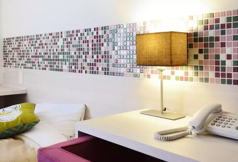 Отель Seiryu Japanese Spa Inn With Spectacular View In Osaka