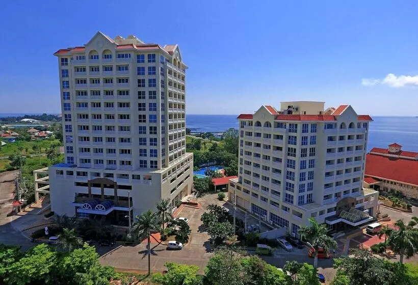 Sotogrande Hotel And Resort