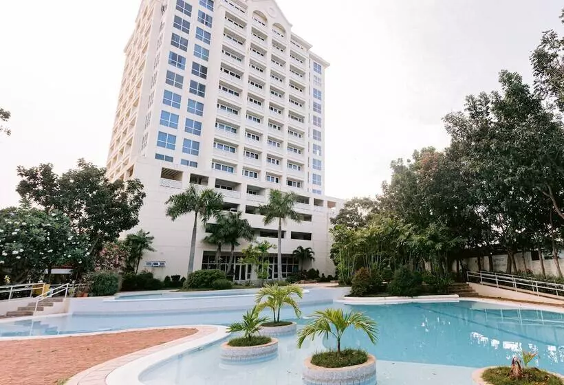 Sotogrande Hotel And Resort