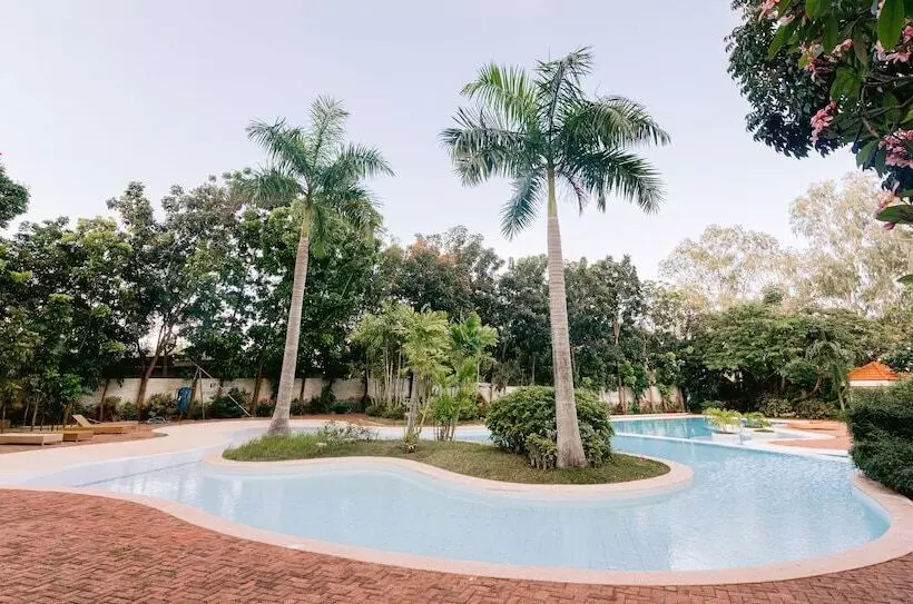 Sotogrande Hotel And Resort