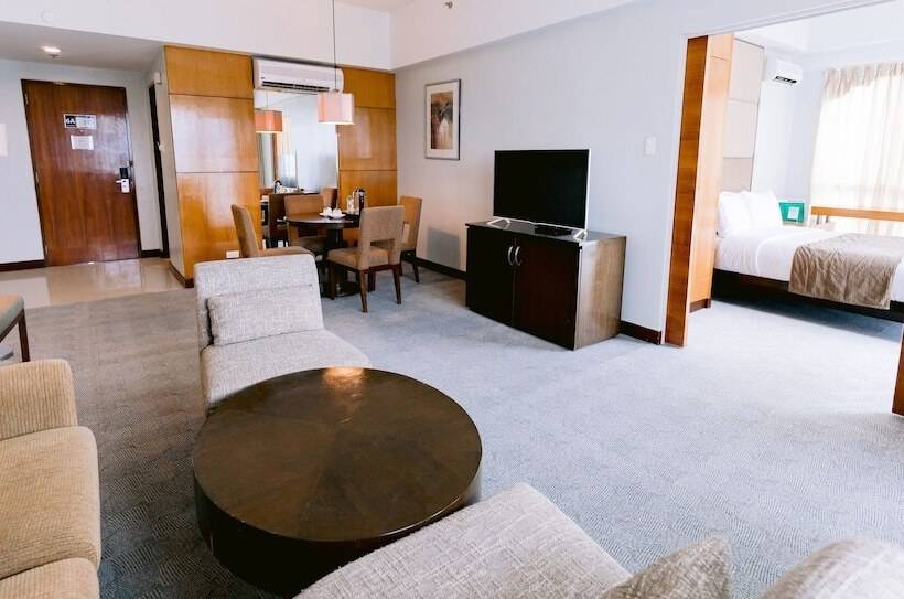 Sotogrande Hotel And Resort