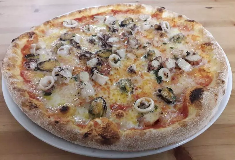 Отель Sport Village La Badia