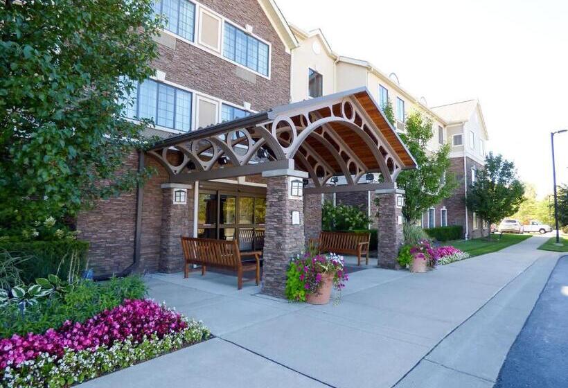 فندق Staybridge Suites Detroit Novi, An Ihg