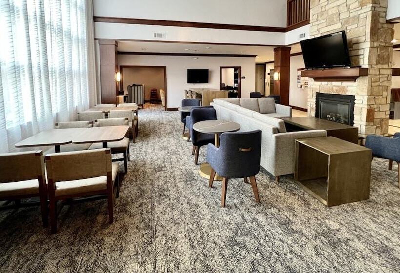 Hotel Staybridge Suites Milwaukee West Oconomowoc, An Ihg