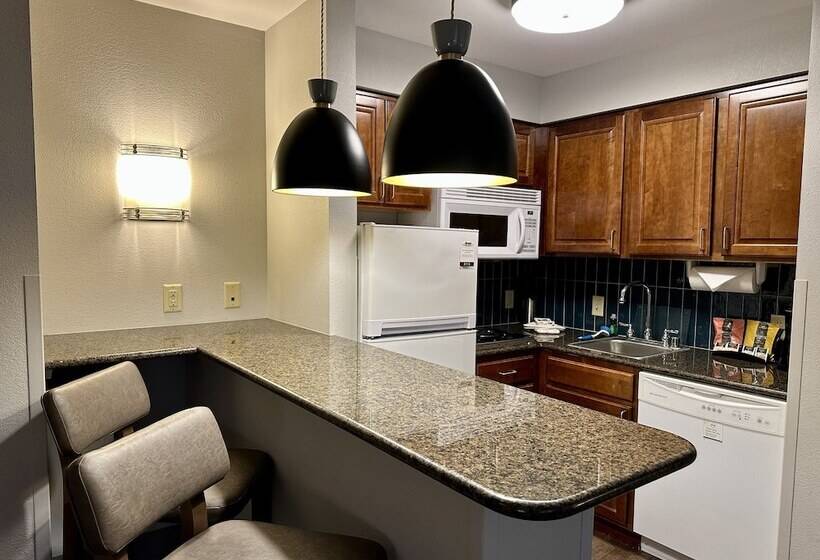 Hotel Staybridge Suites Milwaukee West Oconomowoc, An Ihg