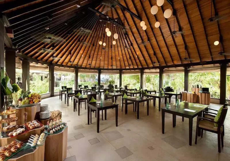 Hotel Sun Siyam Iru Fushi With Free Transfer