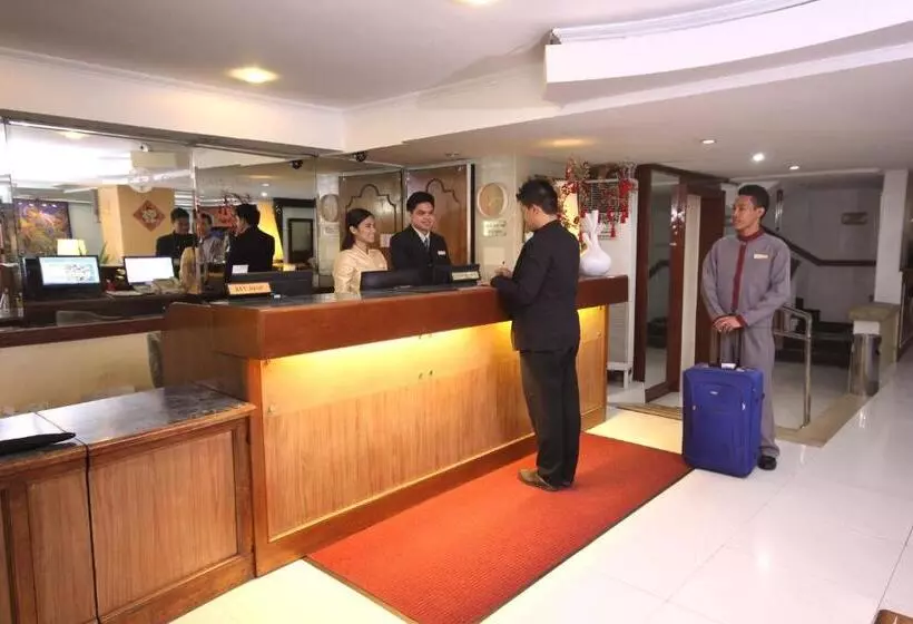 هتل Comfy Inn Manila Kalaw