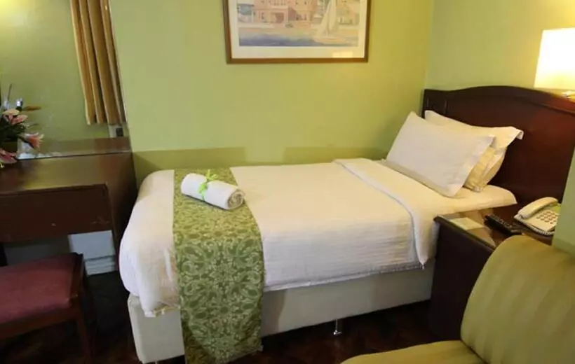هتل Comfy Inn Manila Kalaw