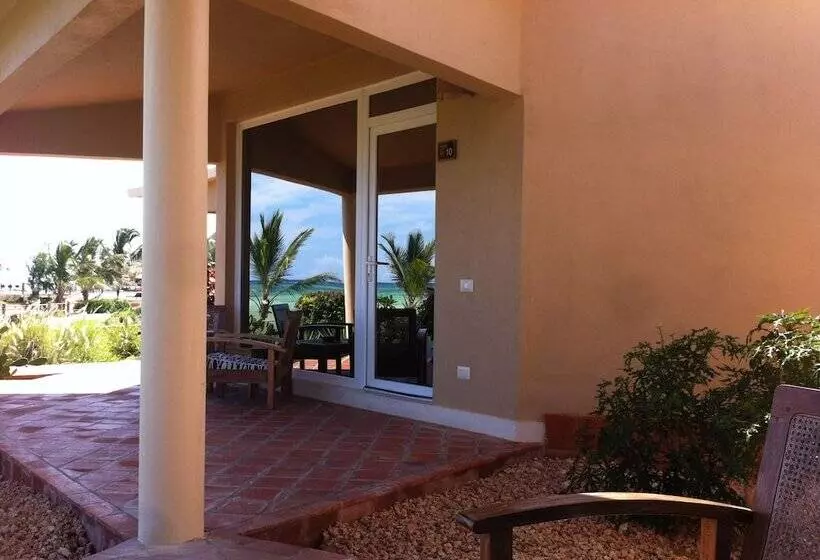 هتل Watamu Bay Ora Resort