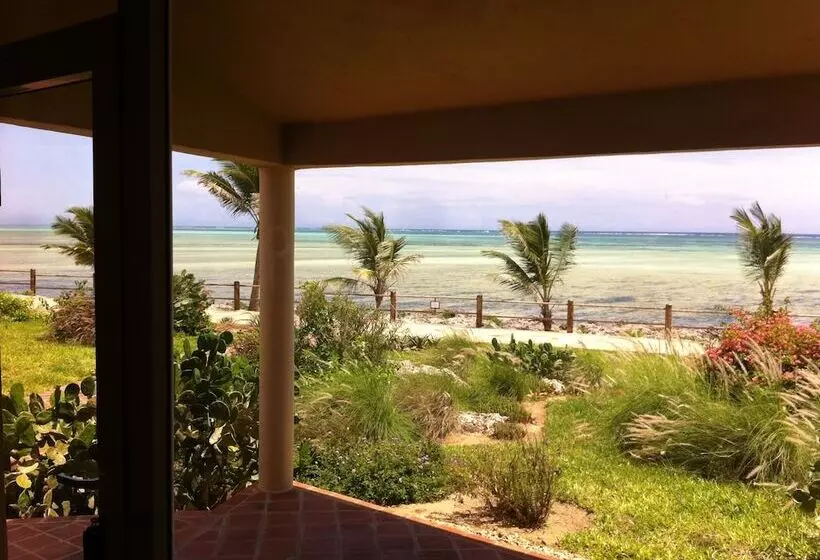 هتل Watamu Bay Ora Resort