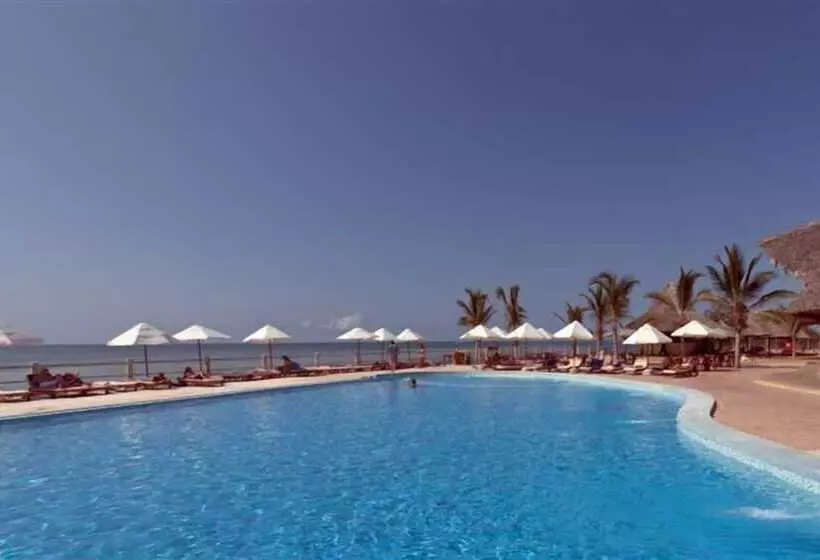 هتل Watamu Bay Ora Resort