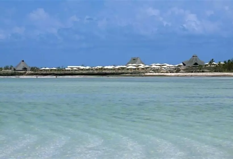 هتل Watamu Bay Ora Resort