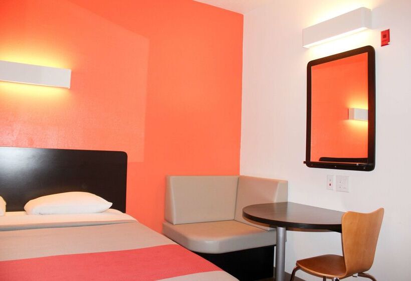 Motel 6 Rosenberg, Tx