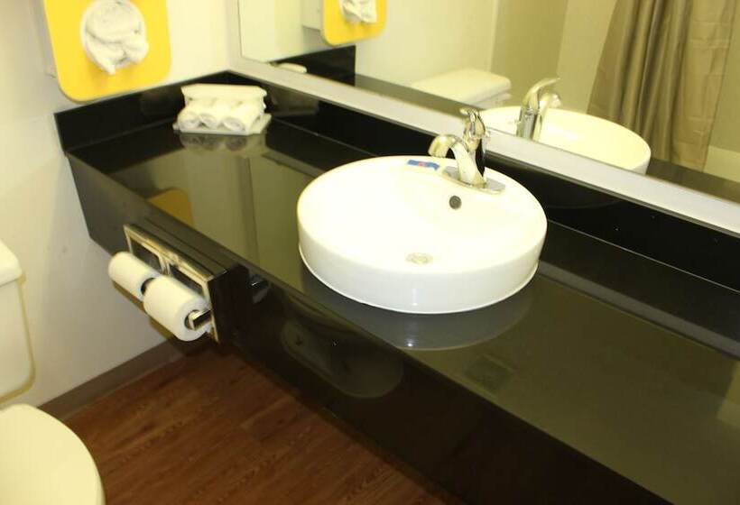 Motel 6 Rosenberg, Tx