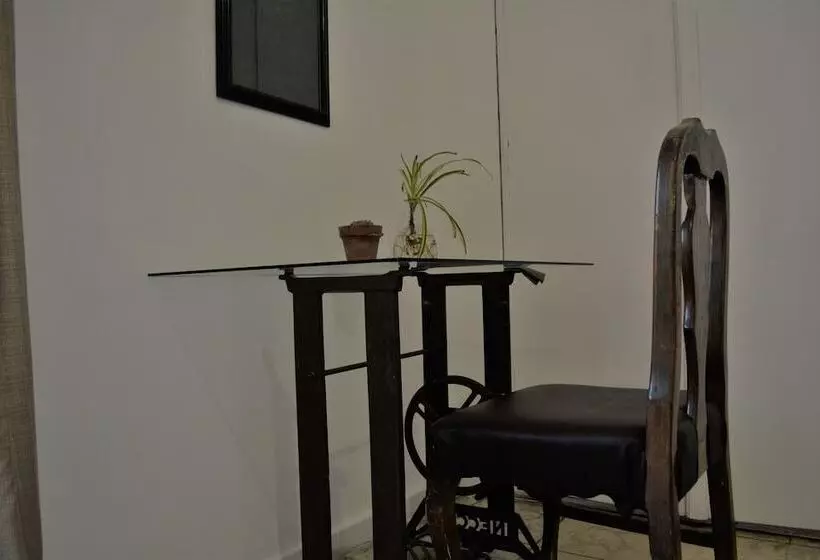 هتل Casa Marfil   Hostel