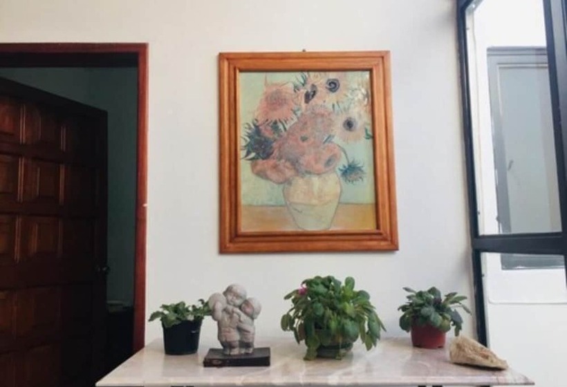 בית מלון כפרי Casa Marfil Hostel