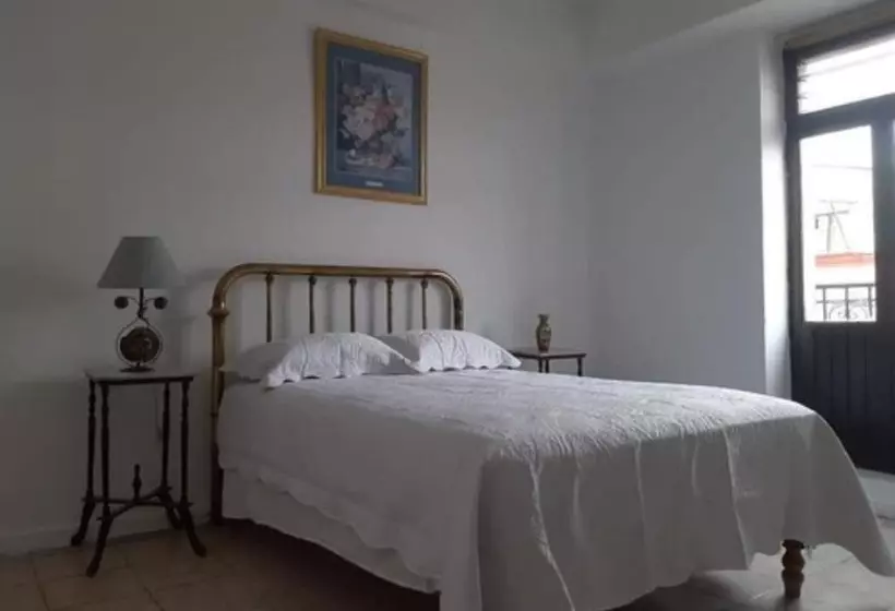 هتل Casa Marfil   Hostel