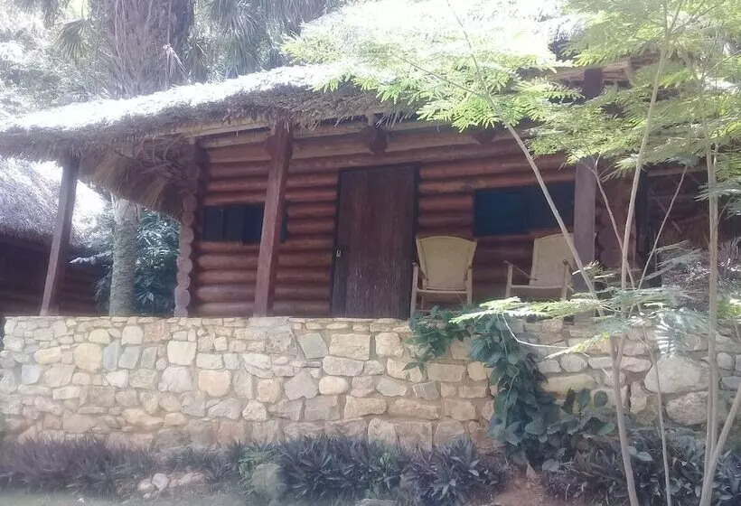 Hotelli Room In Lodge   Sierraverde Cabin Cabaña El Cedro