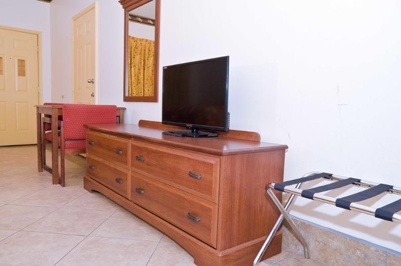 酒店 Texas Inn And Suites Rgv