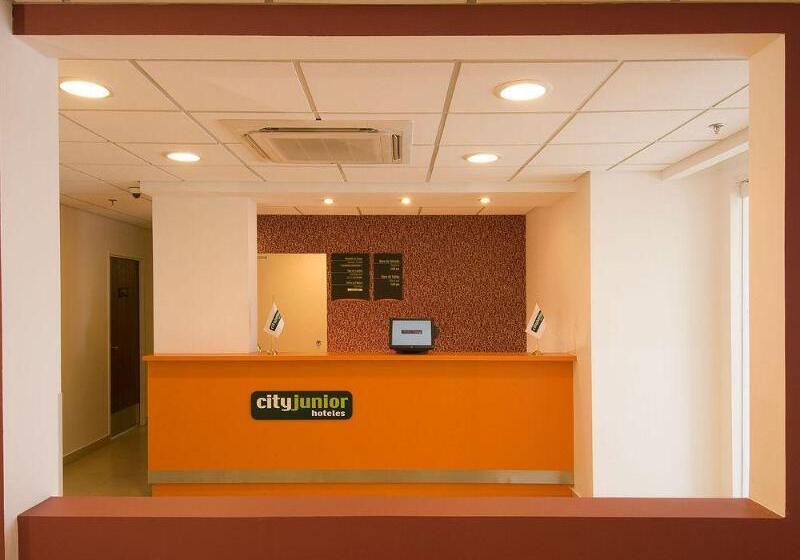 Отель City Express Junior By Marriott Tijuana Otay