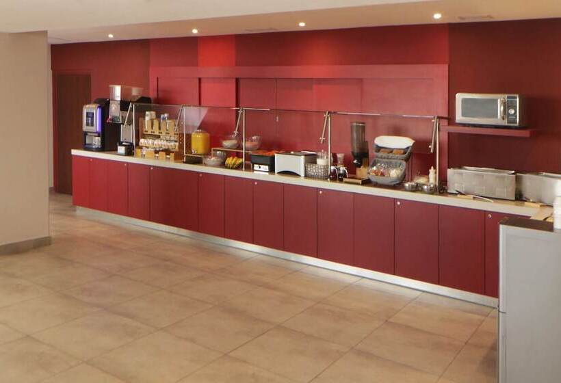 Отель City Express Junior By Marriott Tijuana Otay