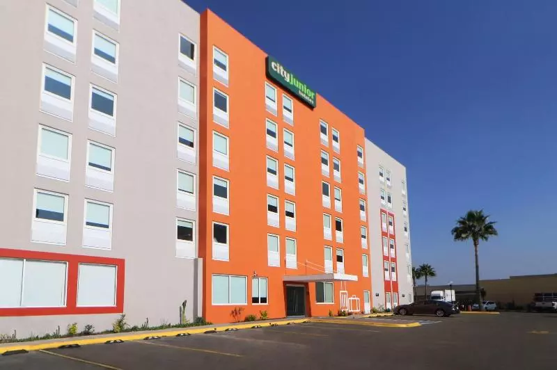 酒店 City Express Junior By Marriott Tijuana Otay