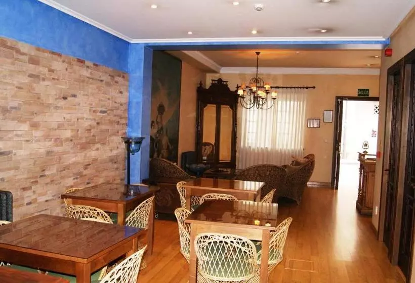 Отель Conventin