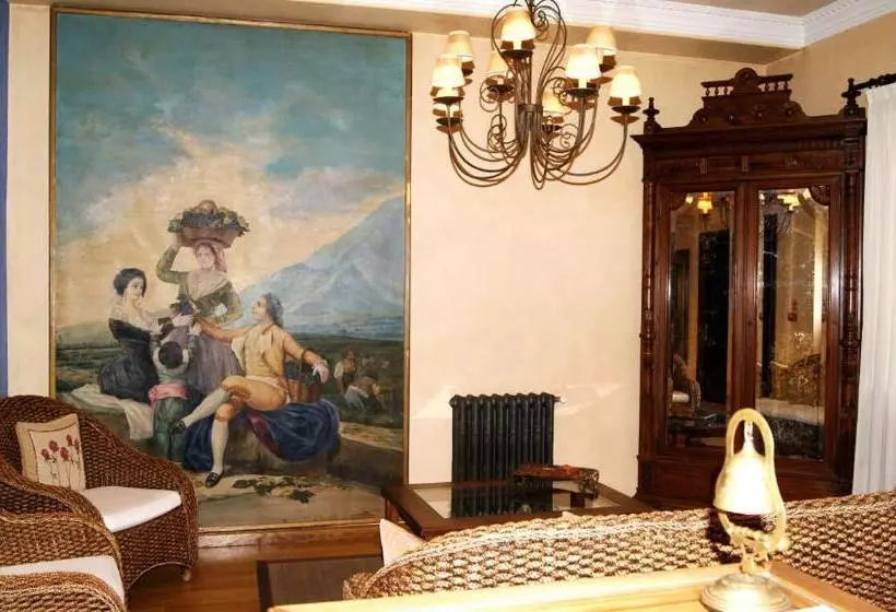 Отель Conventin