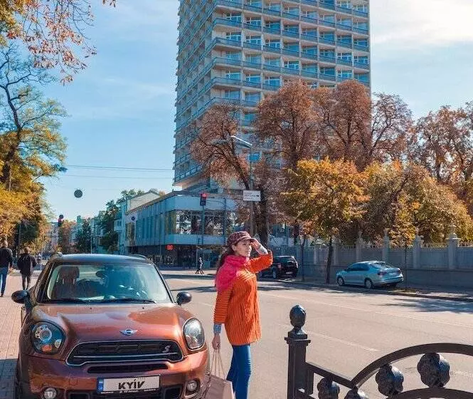 هتل Kyiv