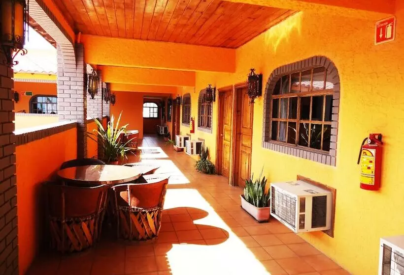 Otel La Hacienda De La Langosta Roja