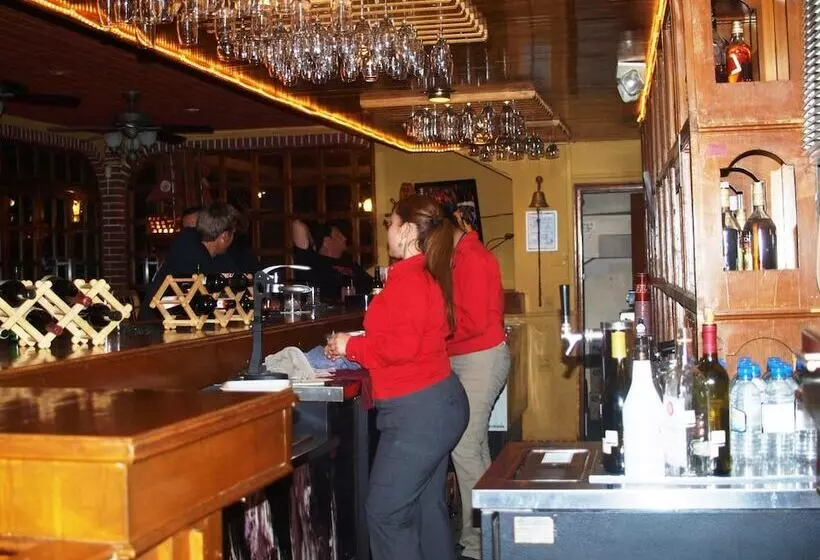 Otel La Hacienda De La Langosta Roja