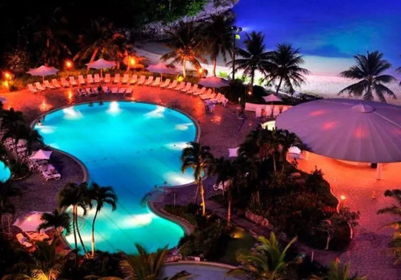 هتل Nikko Guam