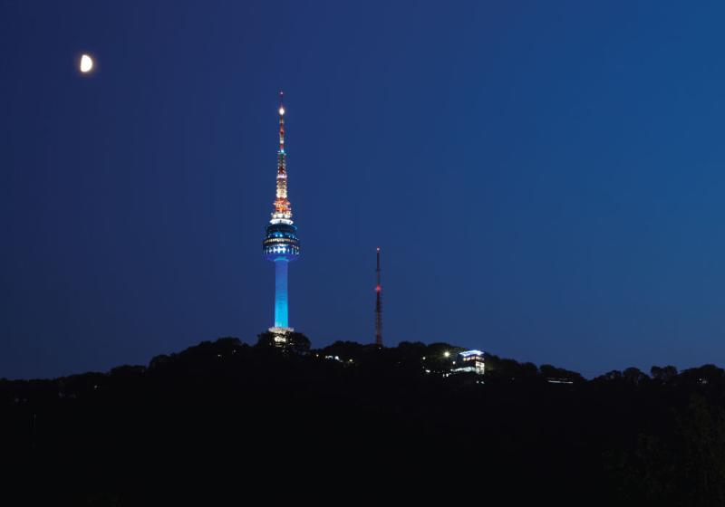 Hotel Oriens  & Residences