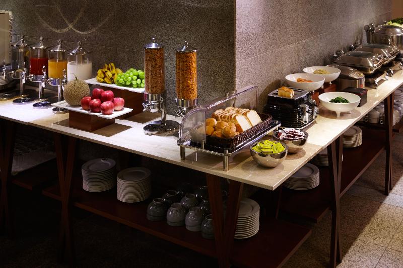 Hotel Oriens  & Residences