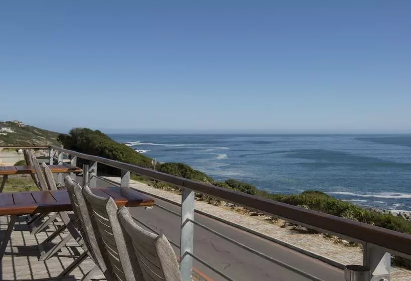 호텔 Whalesong Lodge