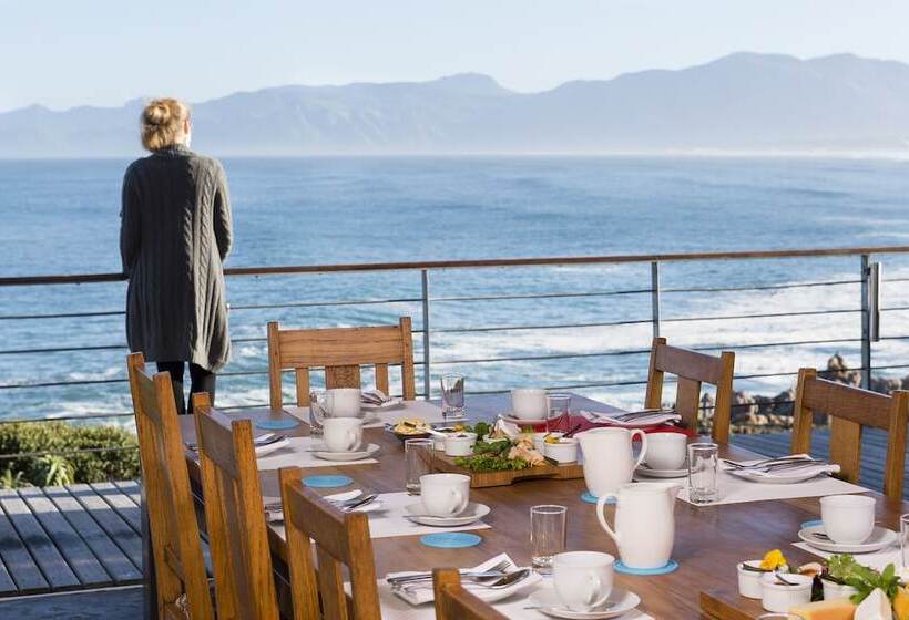 호텔 Whalesong Lodge